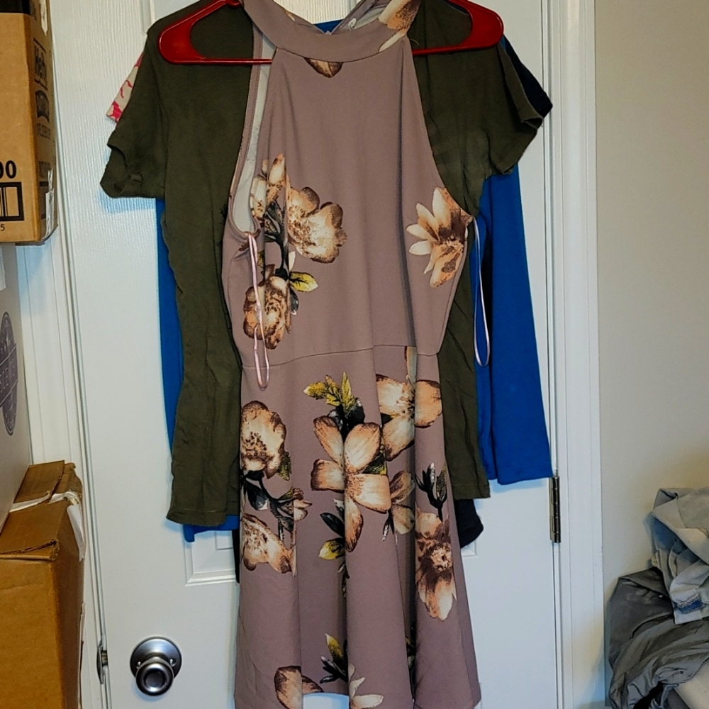 Women's Sleeveless Dress Size Xl